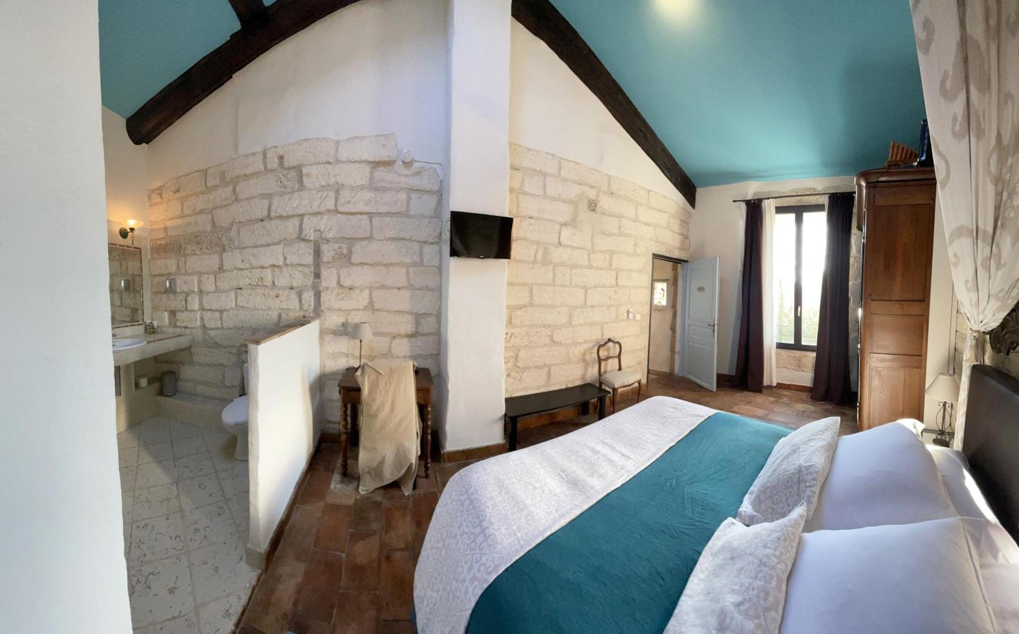 L'Escampe Bed & Breakfast Saturargues Room photo